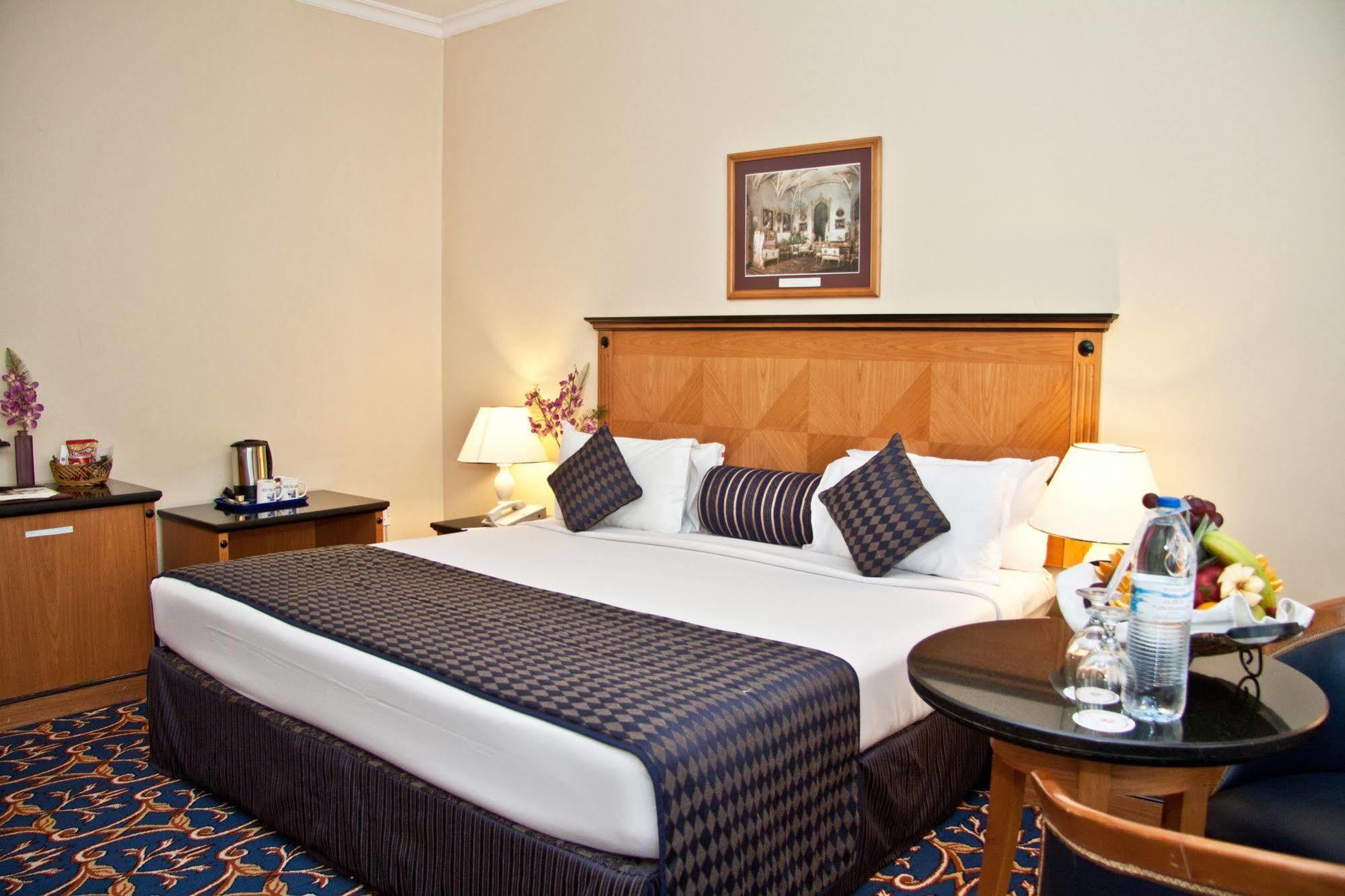 Regal Plaza Hotel Dubai Dış mekan fotoğraf